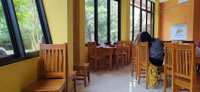 Daploen Resto