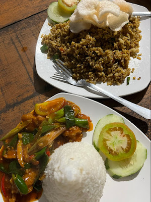 DAPUUR SEAFOOD