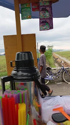 TONGKRONGAN BOCIL