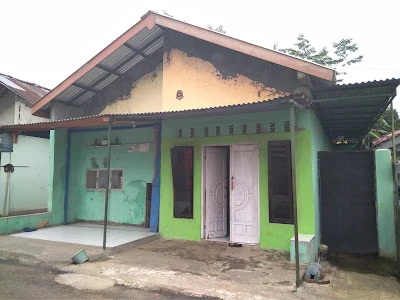 Depot Air Minum Mamet, Falyn's Rajut