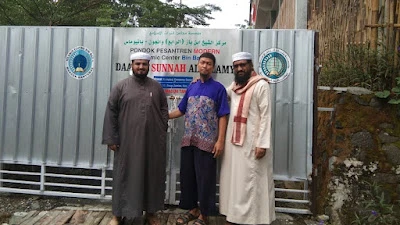 Pondok Pesantren Modern Islamic Centre Bin Baz Wangon