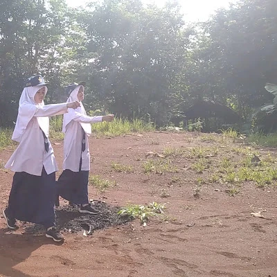 Pintu Masuk Bawah SMPIT Ikadi Banyumas