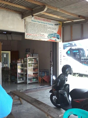 warung kopi dan nasi agen bus sinar jaya jetis