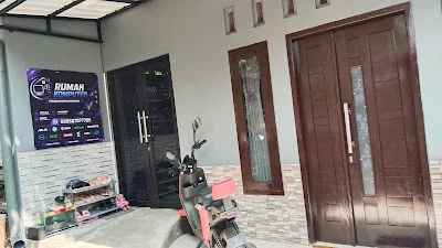 RUMAH KOMPUTER