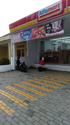 Alfamart Mewek