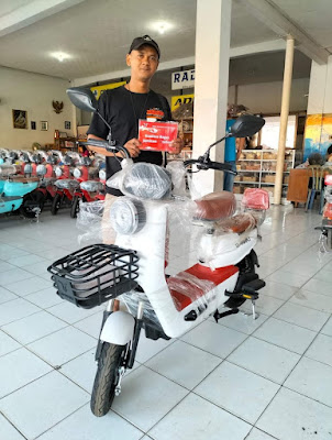 Dealer speda listrik Uwinfly gatot subroto cilacap