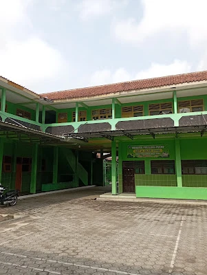 SMP Al Islam Cipari