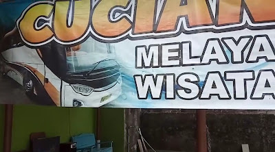 Depan Garasi Bis Kartika Sari
