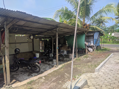 Depot es batu NASIRUN