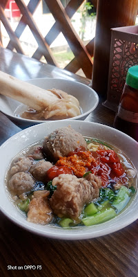 DEWILNA CAFE & RESTO
