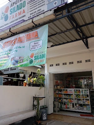Apotek Silado Farma