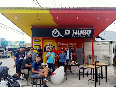 D'HUGO Cafe and Resto