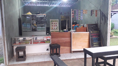 DominES cafe