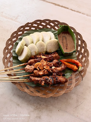 DSL39 ( Dita sate lontong )