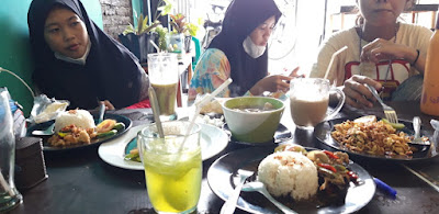 Dunia Sop Lada Hitam2