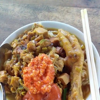 Warung Makan Mba Darwiyah