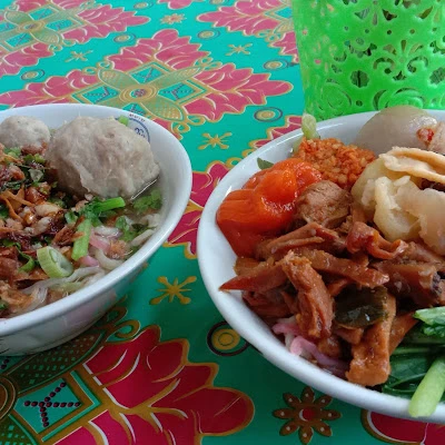 Mie Ayam Mekar Sari "Bu Sakinah" Banjareja