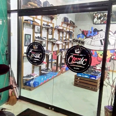 Sepatu keren