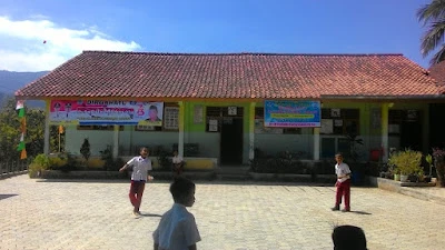 SD Negeri Paguyangan 04