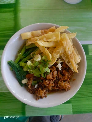 Mie Ayam Pangsit(Mas Dody)