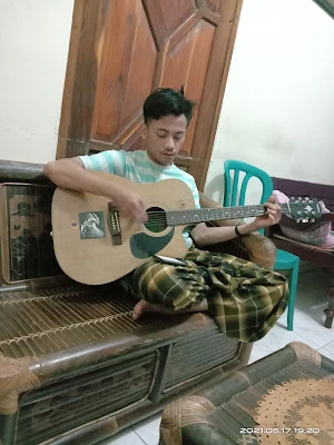 S.M studio musik