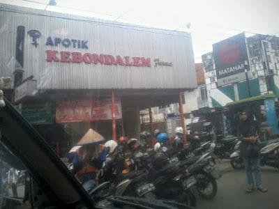 Apotek Kebondalem Farma
