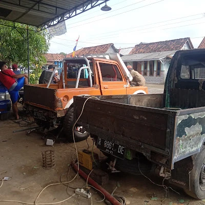 Tanto Bengkel ( Spesialisasi Bus dan Truk )