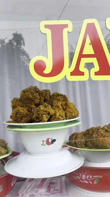 Rumah Makan Padang-Jawa