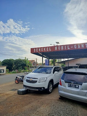 Bengkel Motor dan Mobil Toyo Teknik