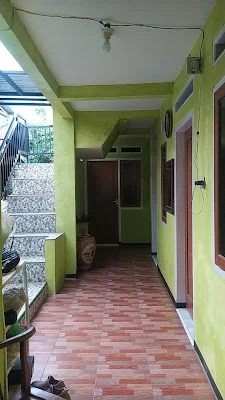 Kos Putri Anggrek