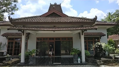 Hotel Puspita Jatijajar
