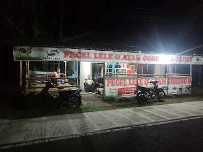 Pecel Lele & Ayam Goreng D. Jacky