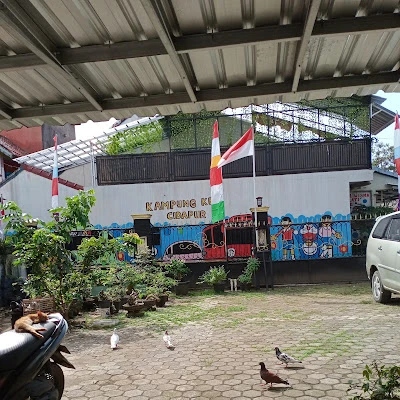 Penjahit Ibu Siti Chasbiyah