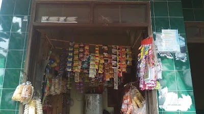 Warung Ibu Nur Yati