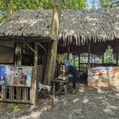 Warung mama faesya