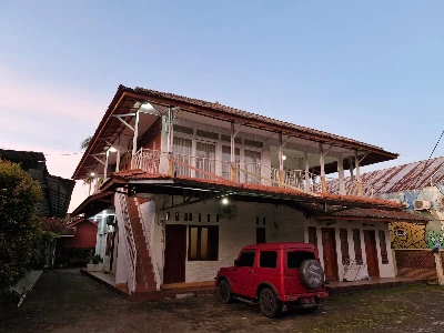 Kost New Mas Tombo