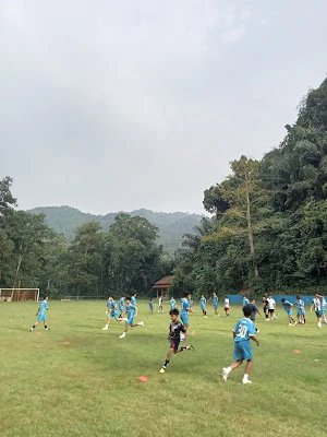 Lapangan sepak bola tambak sela