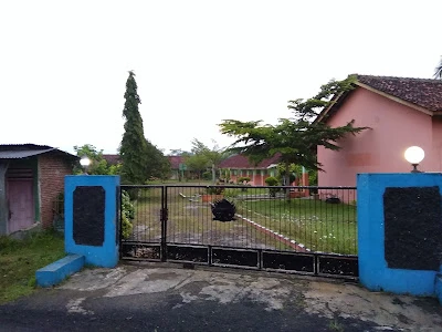 SMP PGRI Lumbir