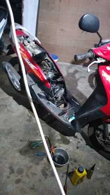 Jasa bengkel motor