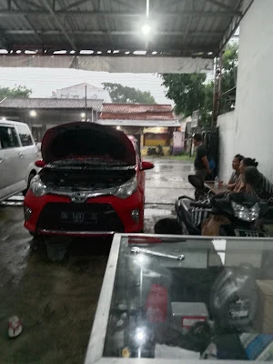 BENGKEL MOBIL AL HIKMAH