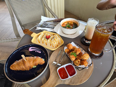 Ebony Cafe
