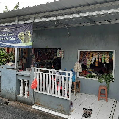 Warung Bu Warto