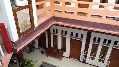 Kost H. Darini