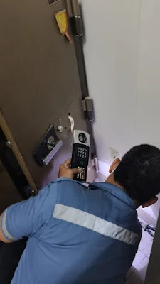 Jasa Buka Brankas & Buka Mobil Terkunci