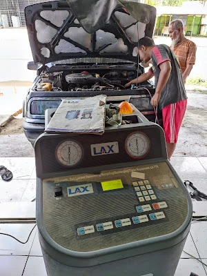 AC Mobil Qinaya Jaya