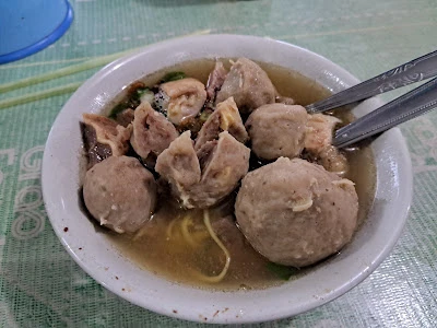 BAKSO & SOTO SOKARAJA