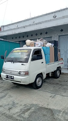 Taksi Barang ( Zulfia Expedition)