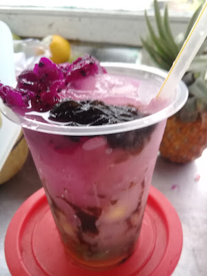 Es Buah dan Rumput Laut Panjalu