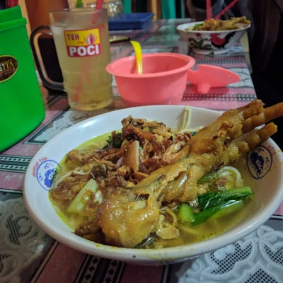 Mie Ayam Bakso & Aneka Minuman Segar Fast Food & Restaurant