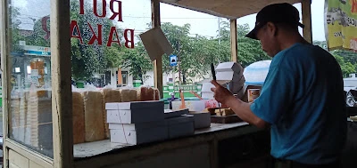Kedai Roti Bakar Khas Bandung
